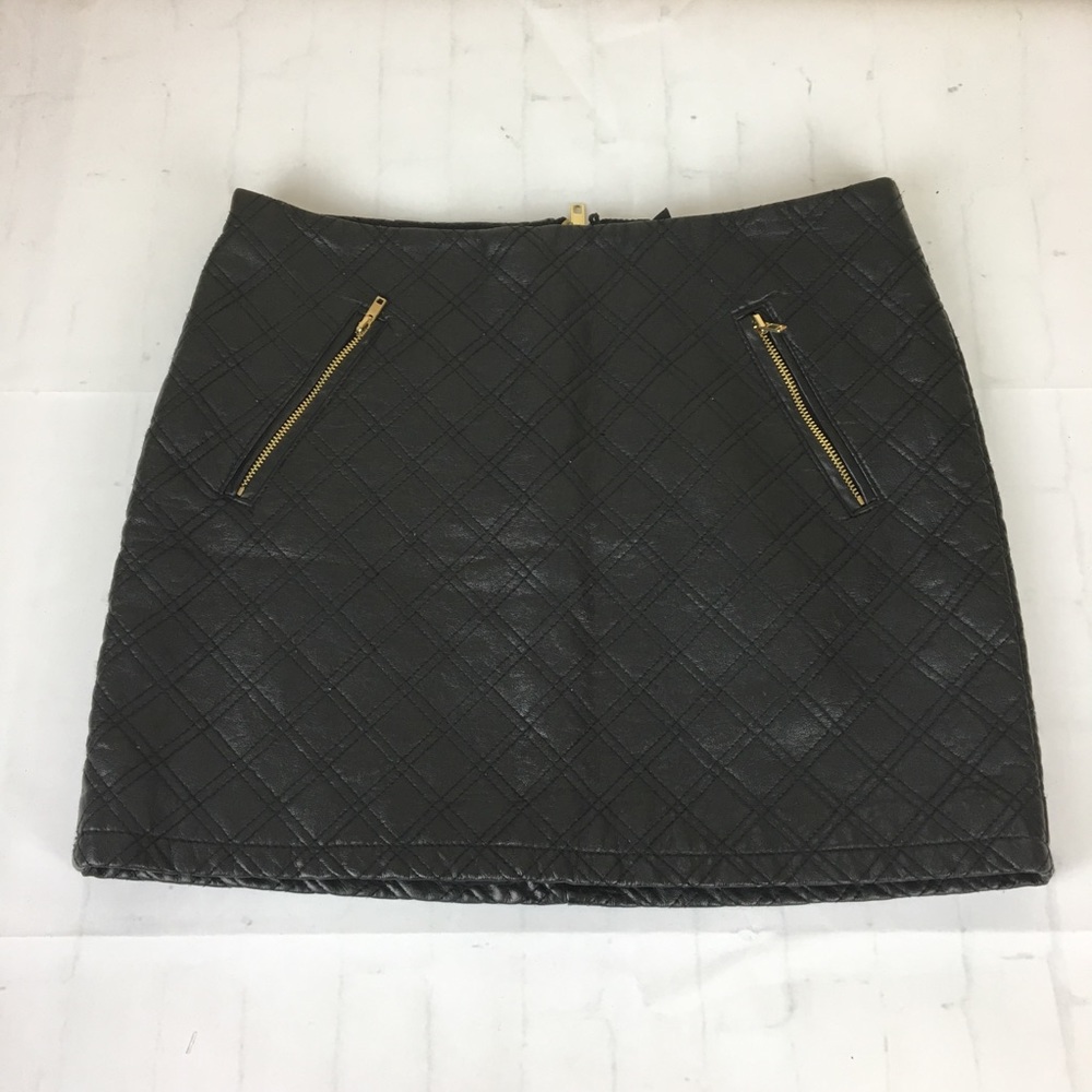 🌟Express vegan leather mini pencil skirt 🌟